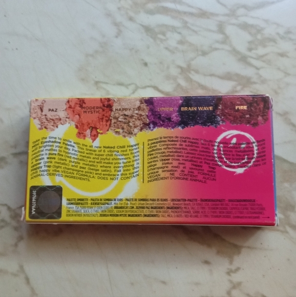 🆕 Urban Decay x SMILEY NAKED CHILL HAPPY Mini Eyeshadow Palette - Picture 5 of 15